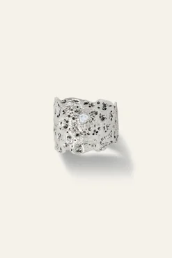 ANAE zircon ring