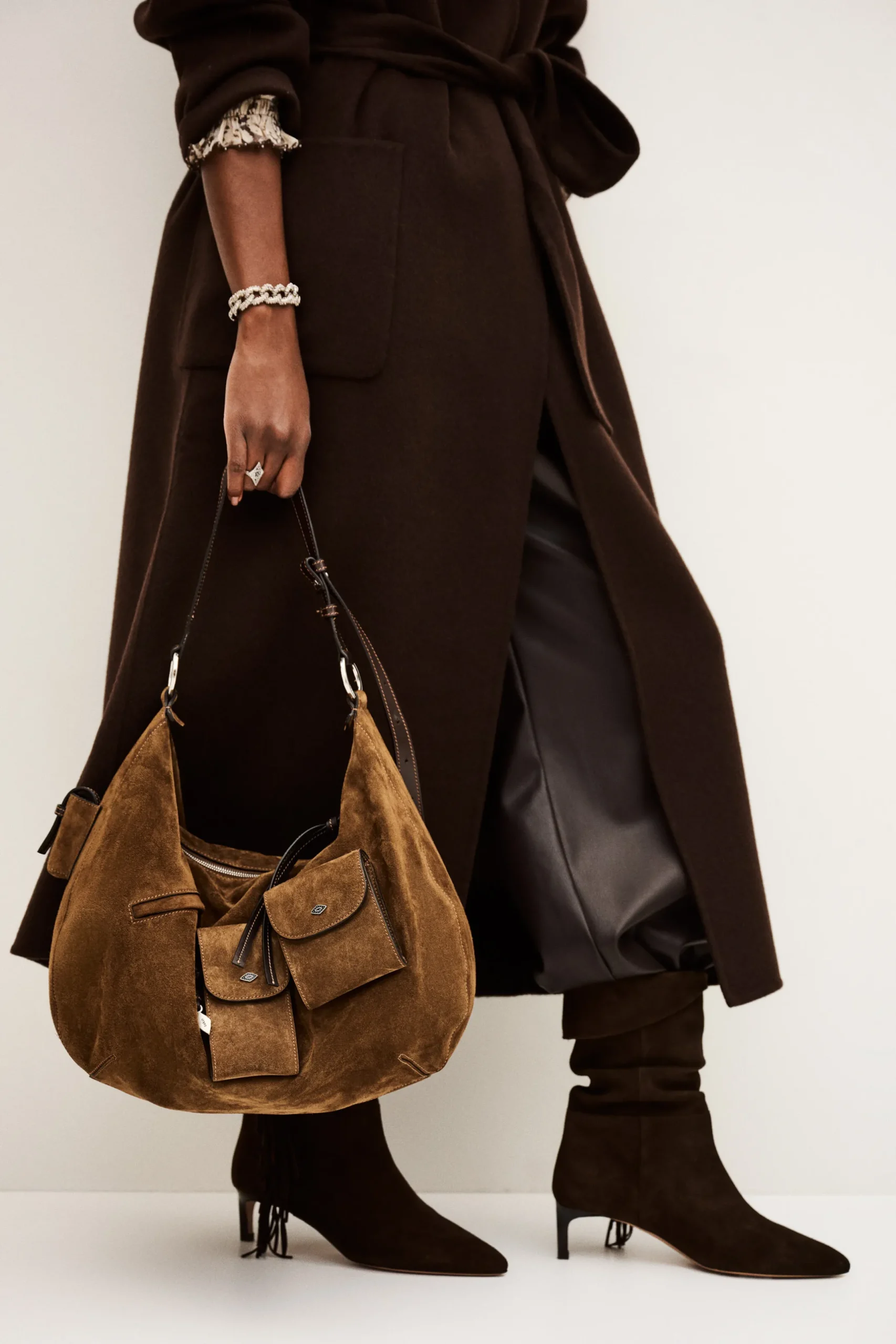 ARYA multi-pocket bag