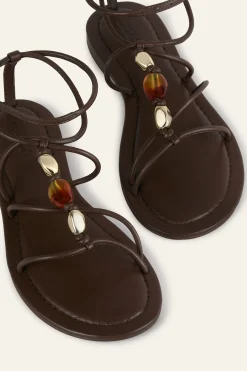 CAYA flat leather sandals