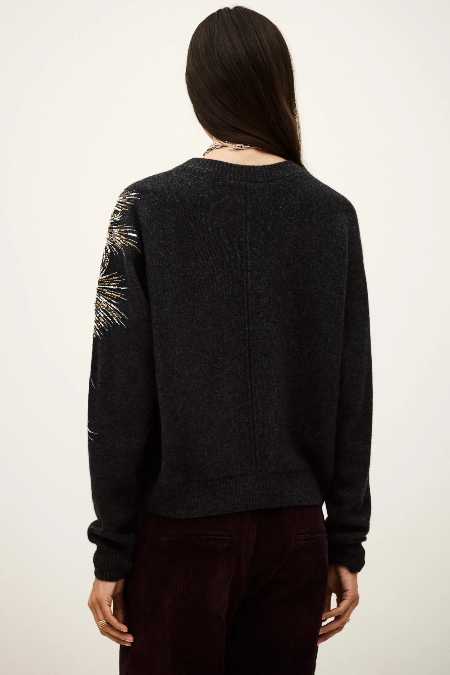 CHOR embroidered knit pullover