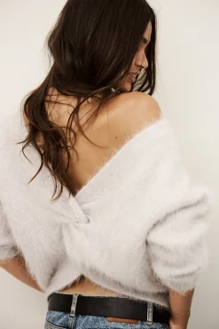FILL round-neck backless sweater