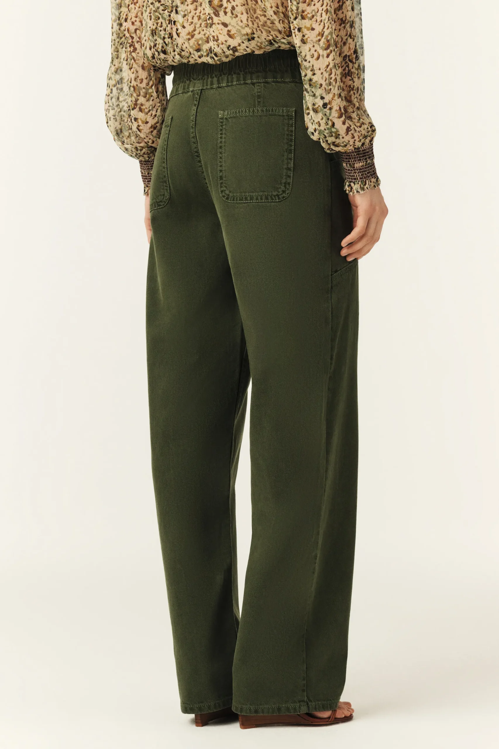 FIMA loose straight-leg pants
