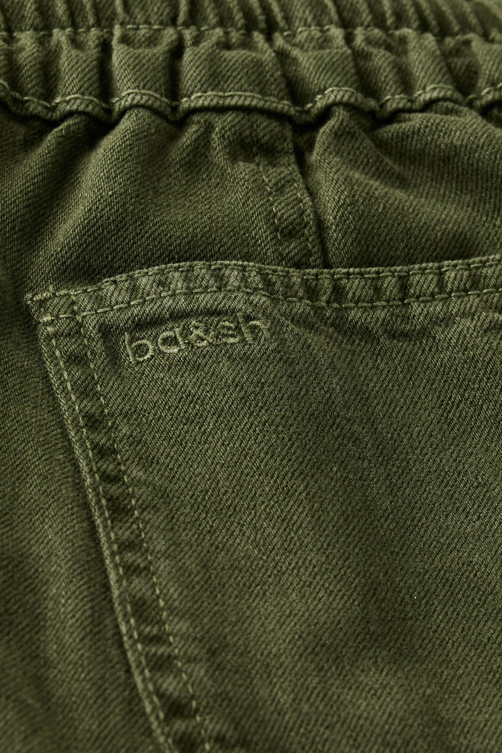 FIMA loose straight-leg pants