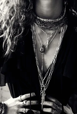 JAYA silver necklace