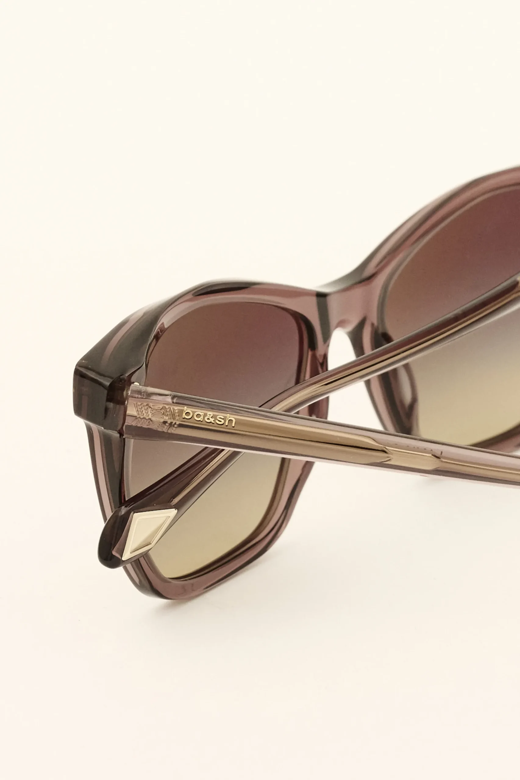 LAMIA sunglasses