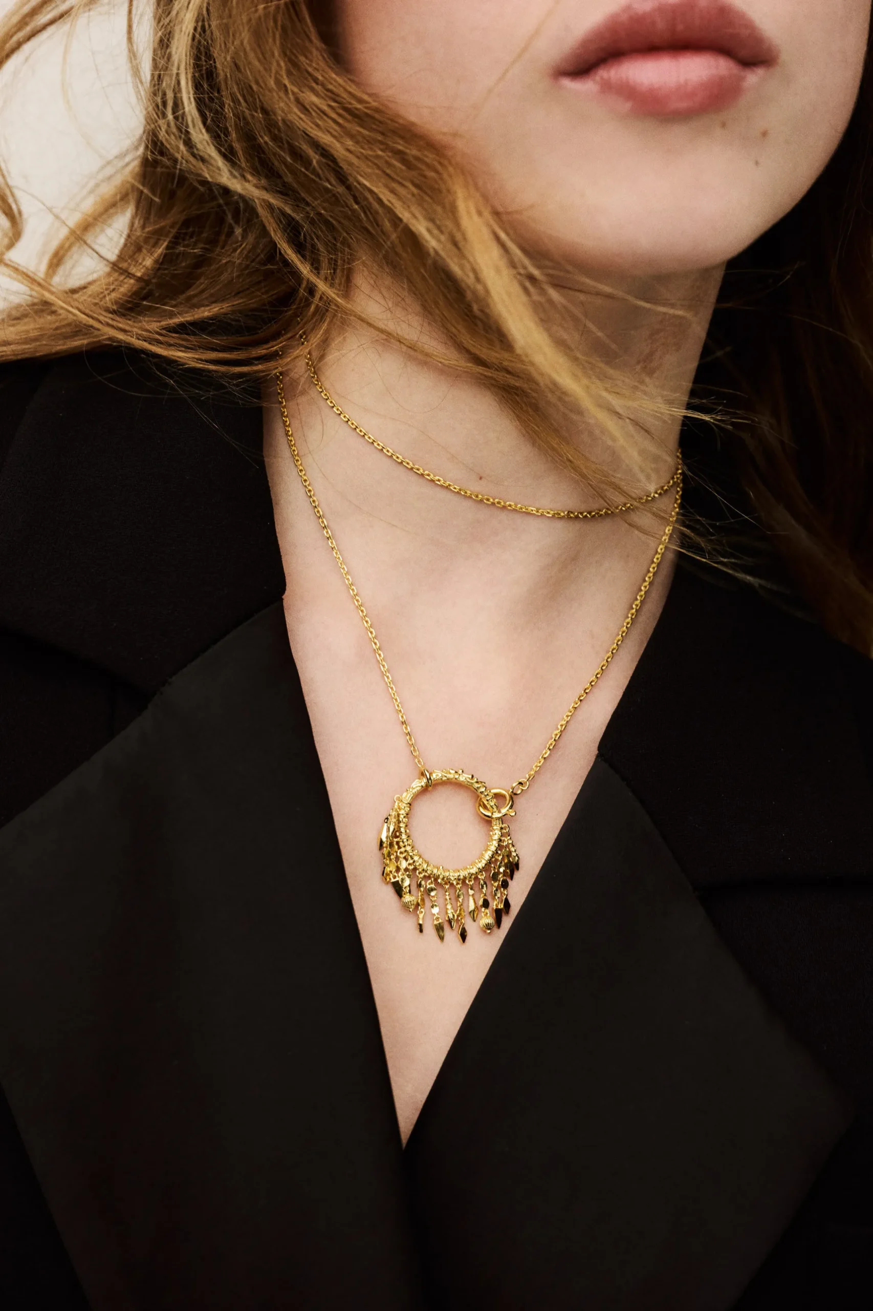 LINA long ring necklace