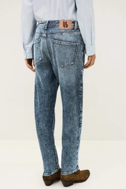 MALLY premium straight-fit jeans