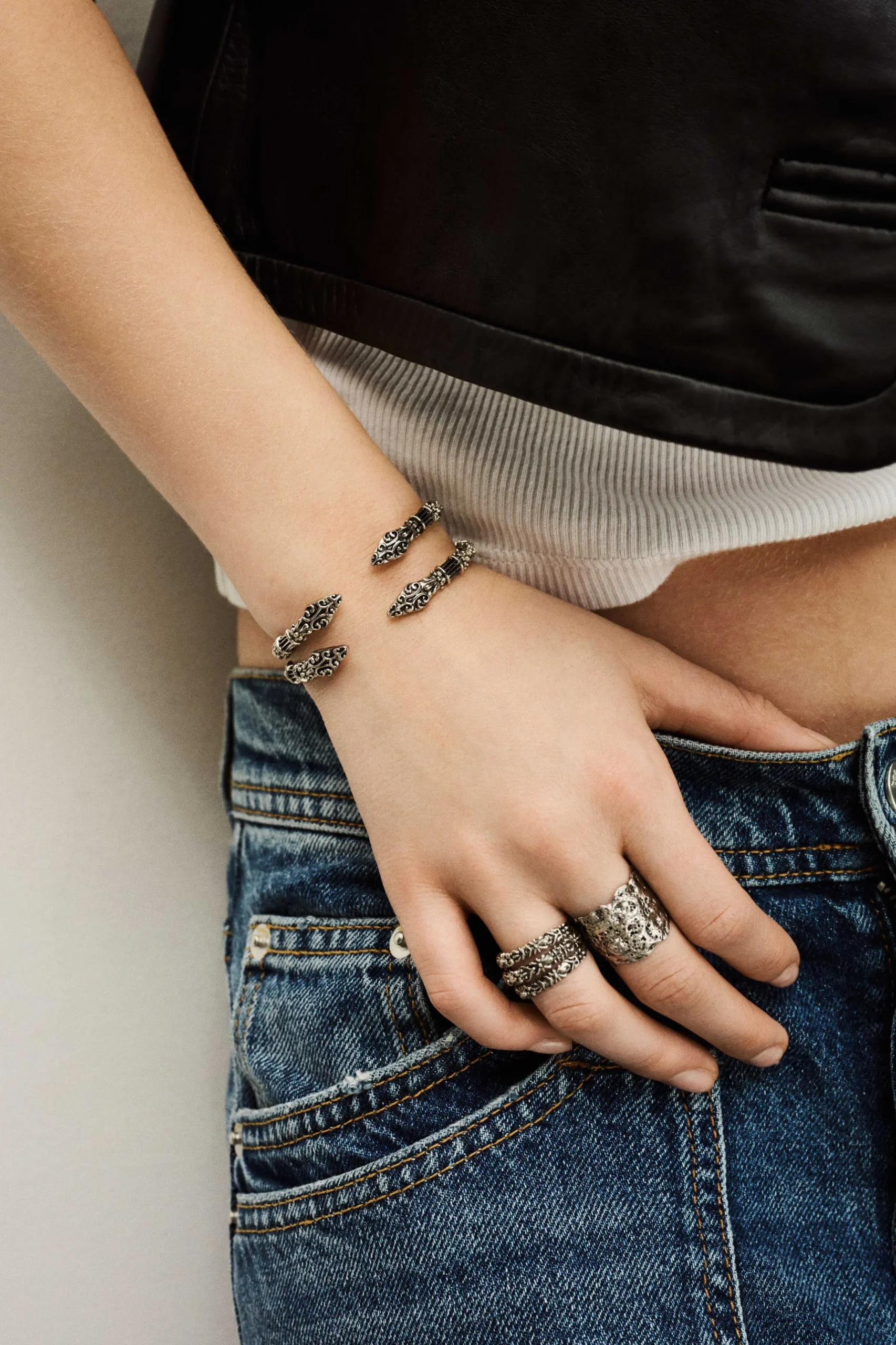 MATTY bangle bracelet