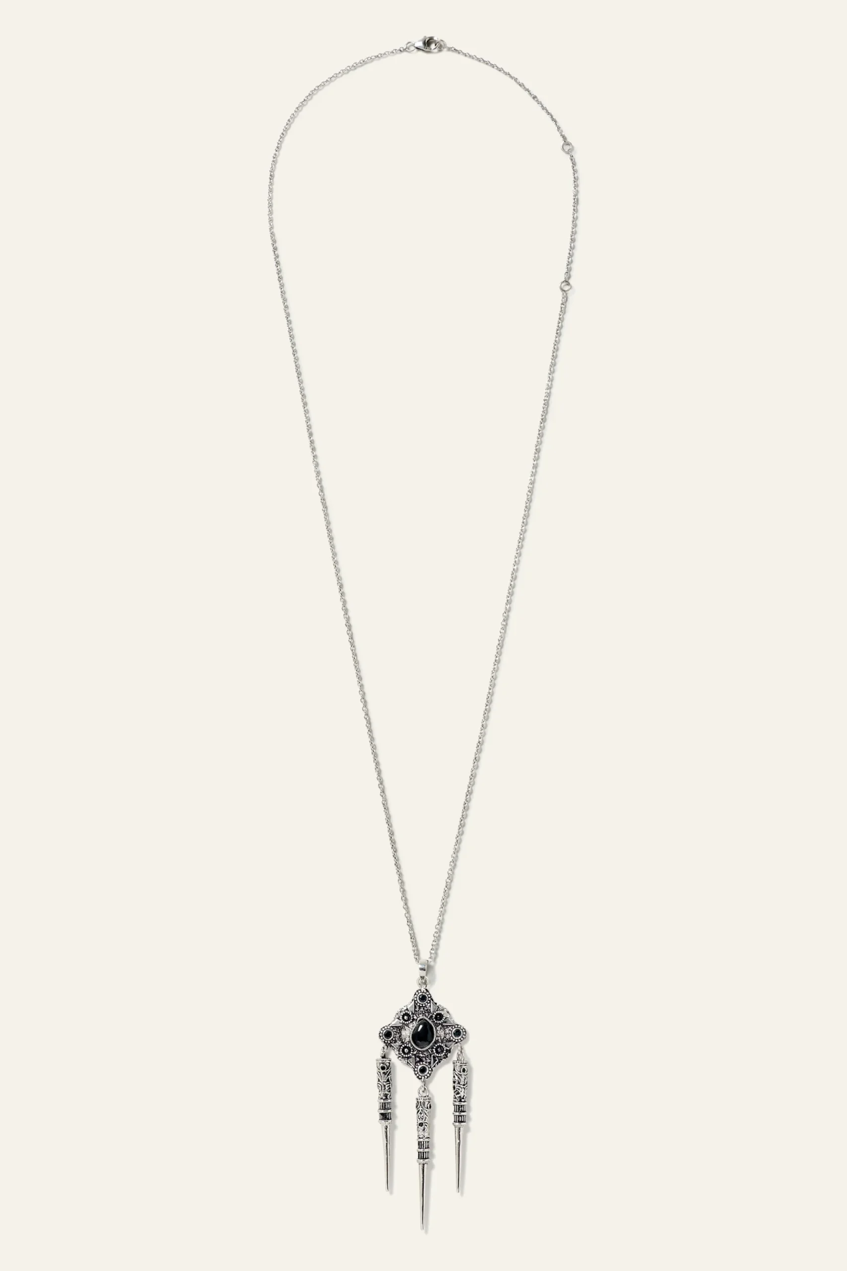 NOOR Bohemian style necklace