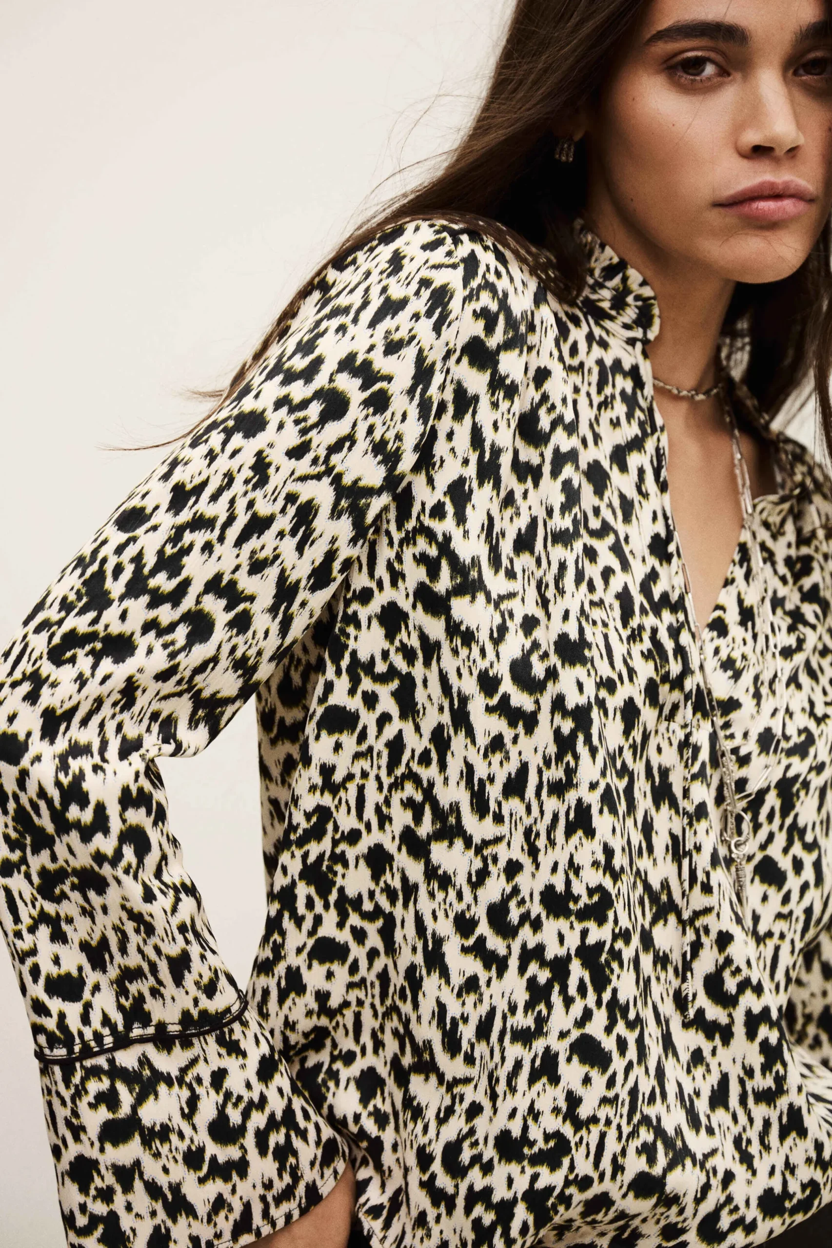 PIA long patterned blouse