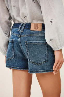 RIO high-waisted denim shorts