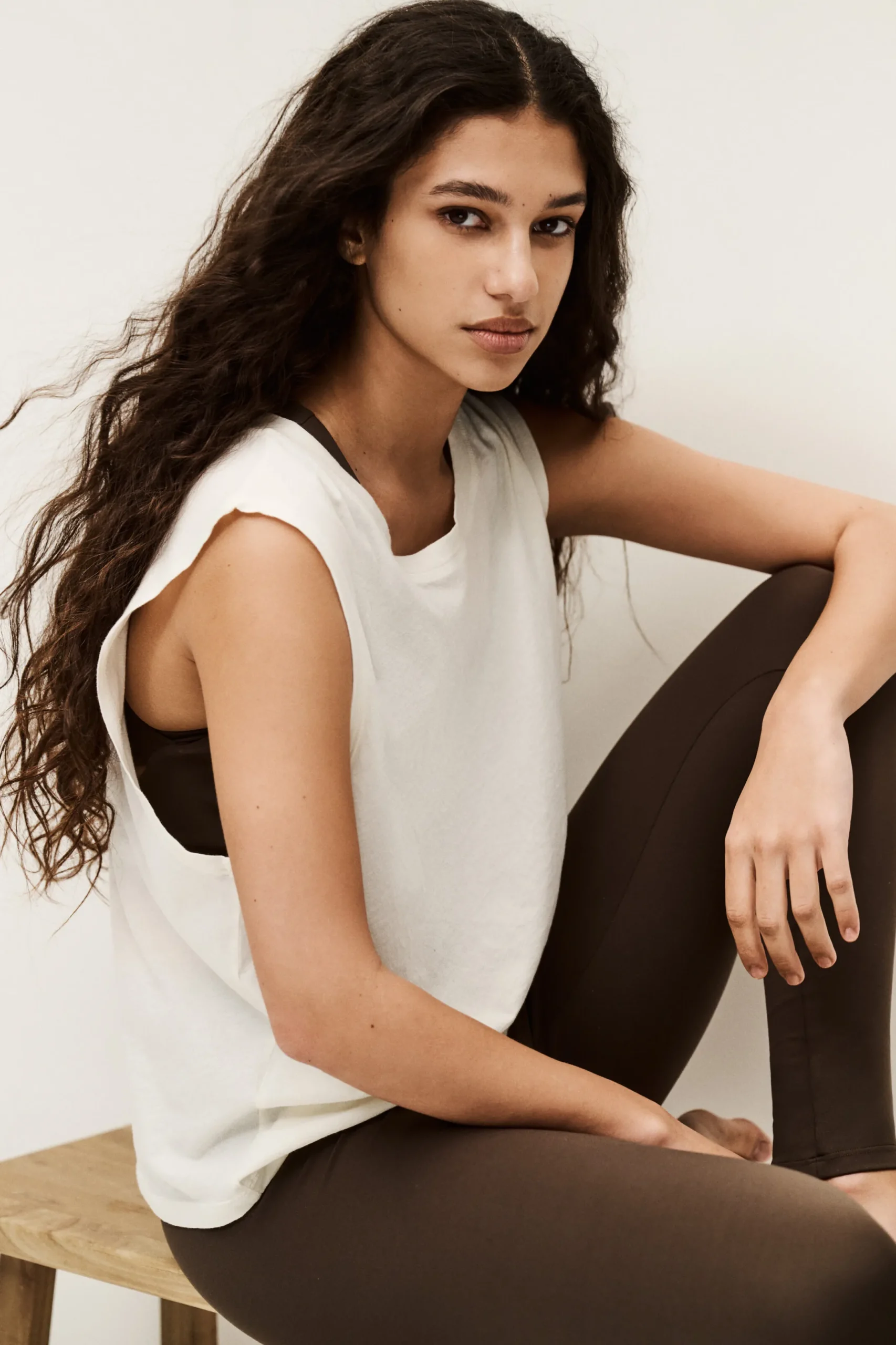 SHAVA sleeveless T-shirt