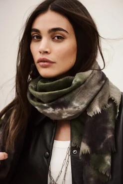 SOFIA wool and silk scarf